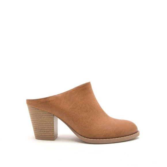 Camel Mule Booties Size 9 - Picture 2 of 4